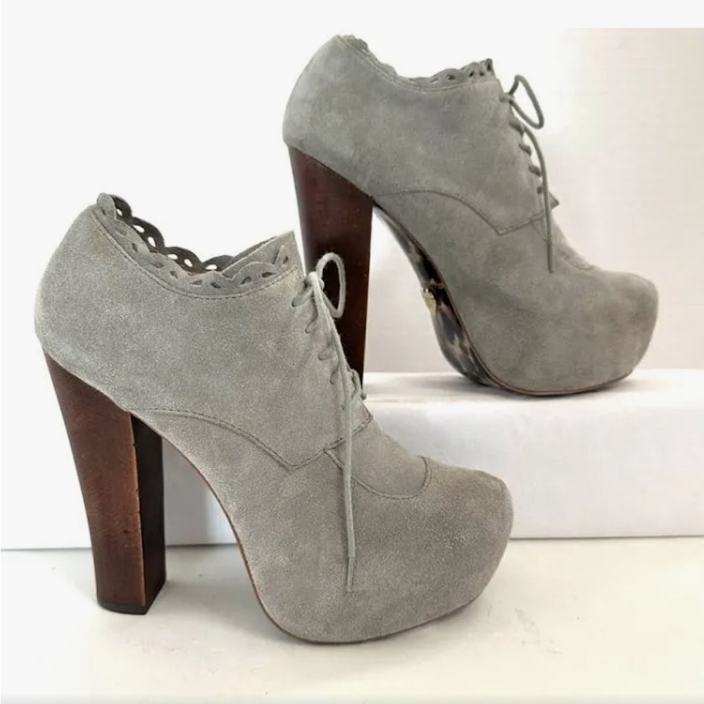 Rare Vintage Betsey Johnson Serenn grey suede platform laceup booties